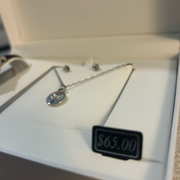 L & Co. Timepieces Elegant Watch & Jewelry Set - Picture 6 of 8